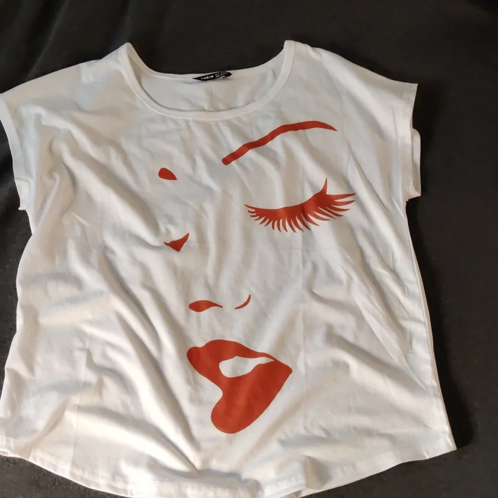 Shirt - Picture 1 of 3